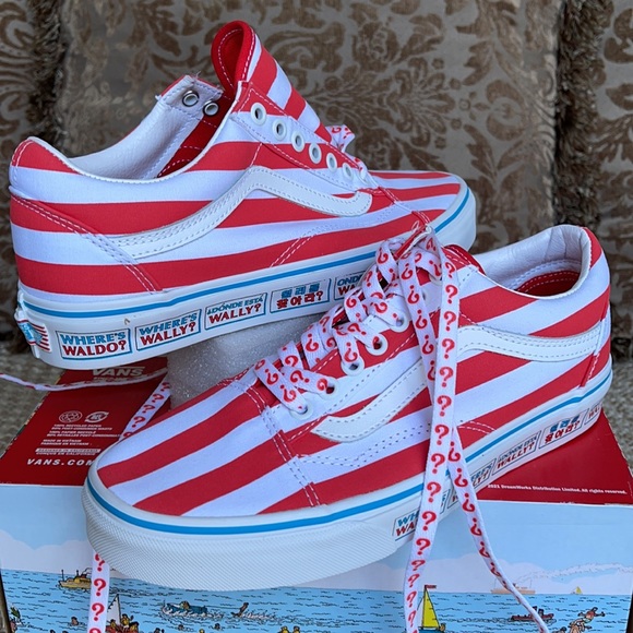 Vans Shoes - Vans Old Skool Where’s Waldo? Intlstrps WMNS